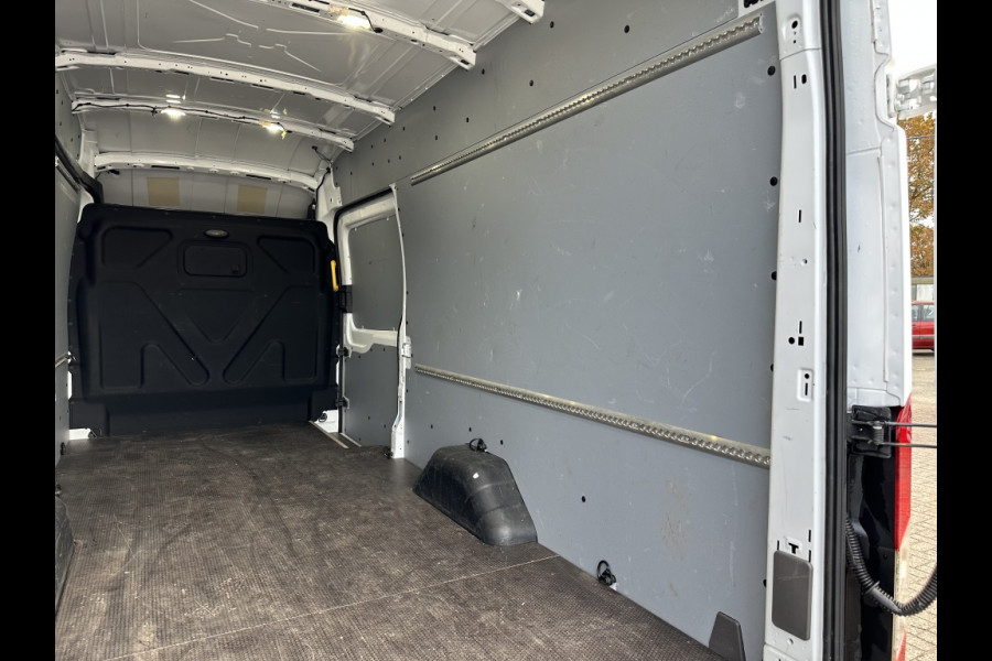 Ford Transit 350 2.0 TDCI L4H3 Trend 130pk Navipack! adaptive cruise! express