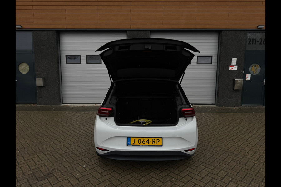 Volkswagen ID.3 First Plus 58 kWh