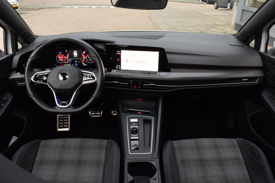 Volkswagen Golf 1.4 eHybrid GTE|Dak|Sfeer|Stoel+stuurverw.|