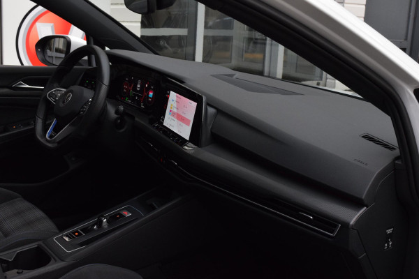 Volkswagen Golf 1.4 eHybrid GTE|Dak|Sfeer|Stoel+stuurverw.|