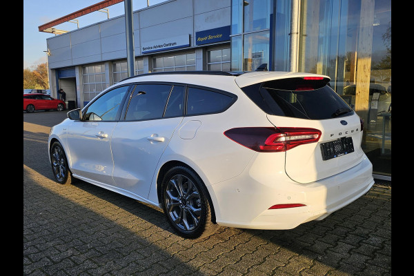 Ford FOCUS Wagon 1.0 EcoBoost Hybrid ST Line X 155pk | Trekhaak afneembaar | Panoramadak | Bang&Olufsen | Adaptive cruise control | Winter Pack | All season banden | Camera