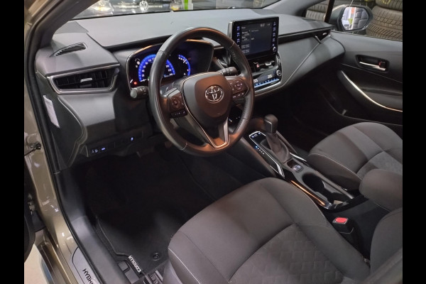 Toyota Corolla Touring Sports 1.8 Hybrid Business Plus trekhaak