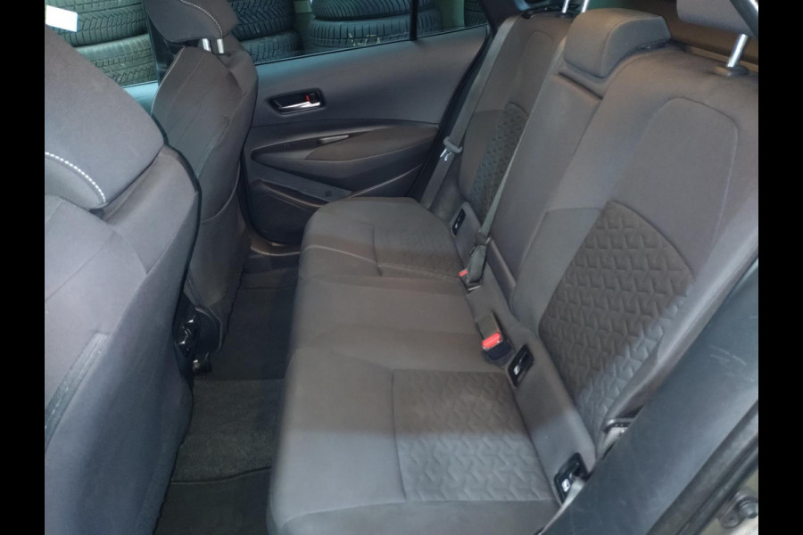 Toyota Corolla Touring Sports 1.8 Hybrid Business Plus trekhaak