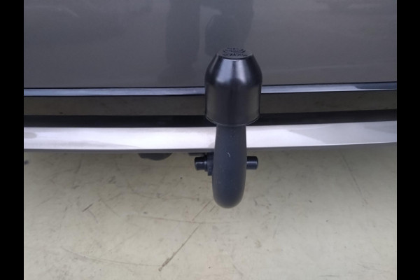 Toyota Corolla Touring Sports 1.8 Hybrid Business Plus trekhaak