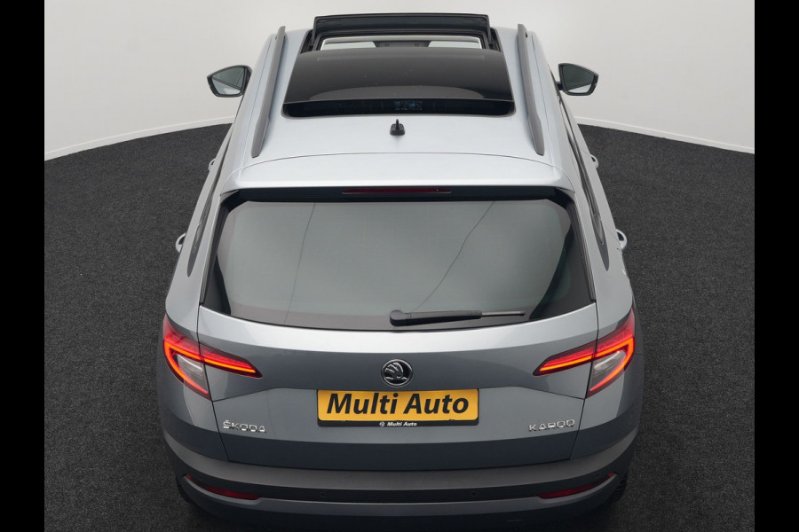 Škoda Karoq 1.0 TSI Style DSG116pk Dealer O.H. | Trekhaak Af Fabriek | Panodak | Camera | Apple Carplay | Sportstoelen Verwarmd  | Navigatie | Keyless | Cruise Control | DAB |