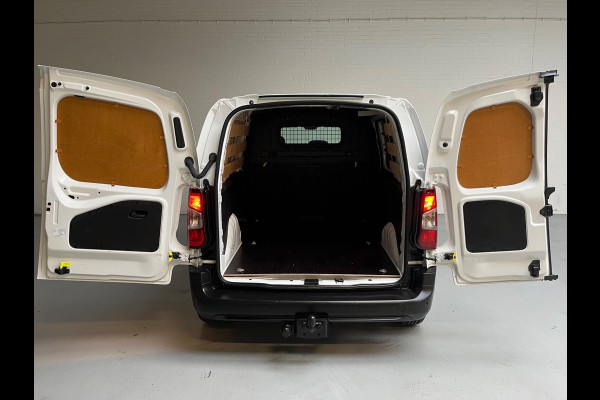 Opel Combo 1.5D 100pk euro6 L1H1 Edition 3persoons, Airco, Camera, CruiseControl, Navigatie, Trekhaak, RIJKLAARPRIJS!