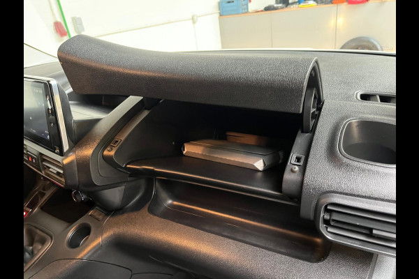 Opel Combo 1.5D 100pk euro6 L1H1 Edition 3persoons, Airco, Camera, CruiseControl, Navigatie, Trekhaak, RIJKLAARPRIJS!