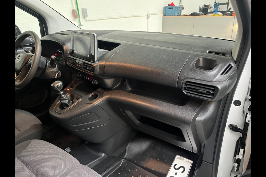 Opel Combo 1.5D 100pk euro6 L1H1 Edition 3persoons, Airco, Camera, CruiseControl, Navigatie, Trekhaak, RIJKLAARPRIJS!