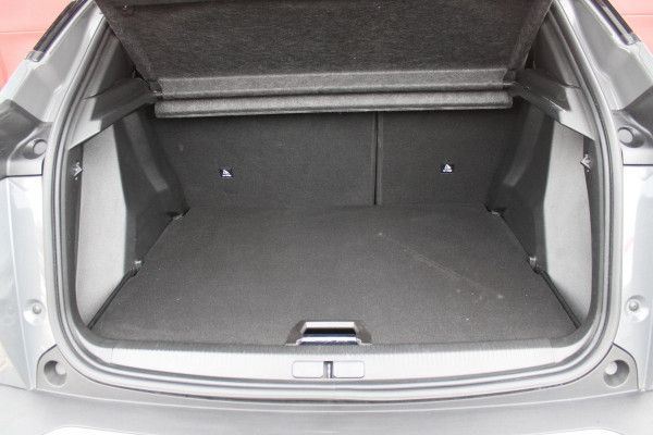 Peugeot 2008 1.2 130PK AUTOMAAT GT PACK | ALCANTARA/LEDEREN BEKLEDING | ELEKTRISCH BEDIENBARE BESTUURDERSSTOEL | STOEL VERWARMING | MASSAGE STOELEN | NAVIGATIE | FULL LED KOPLAMPEN | DRAADLOZE APPLE CARPLAY/ANDROID AUTO | ADAPTIVE CRUISE CONTROL | CAMERA VOOR + ACHTER | CLIMATE CONTROL | LICHTMETALEN VELGEN 17" | KEYLESS ENTRY/START | DAB+ RADIO |DODEHOEK DETECTIE | PARKEERSENSOREN VOOR + ACHTER |