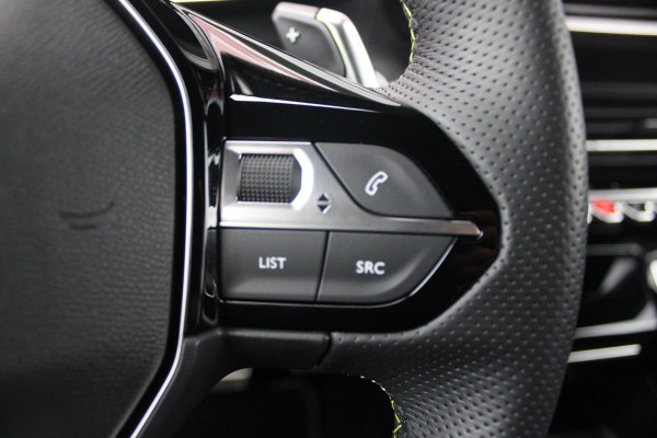 Peugeot 2008 1.2 130PK AUTOMAAT GT PACK | ALCANTARA/LEDEREN BEKLEDING | ELEKTRISCH BEDIENBARE BESTUURDERSSTOEL | STOEL VERWARMING | MASSAGE STOELEN | NAVIGATIE | FULL LED KOPLAMPEN | DRAADLOZE APPLE CARPLAY/ANDROID AUTO | ADAPTIVE CRUISE CONTROL | CAMERA VOOR + ACHTER | CLIMATE CONTROL | LICHTMETALEN VELGEN 17" | KEYLESS ENTRY/START | DAB+ RADIO |DODEHOEK DETECTIE | PARKEERSENSOREN VOOR + ACHTER |
