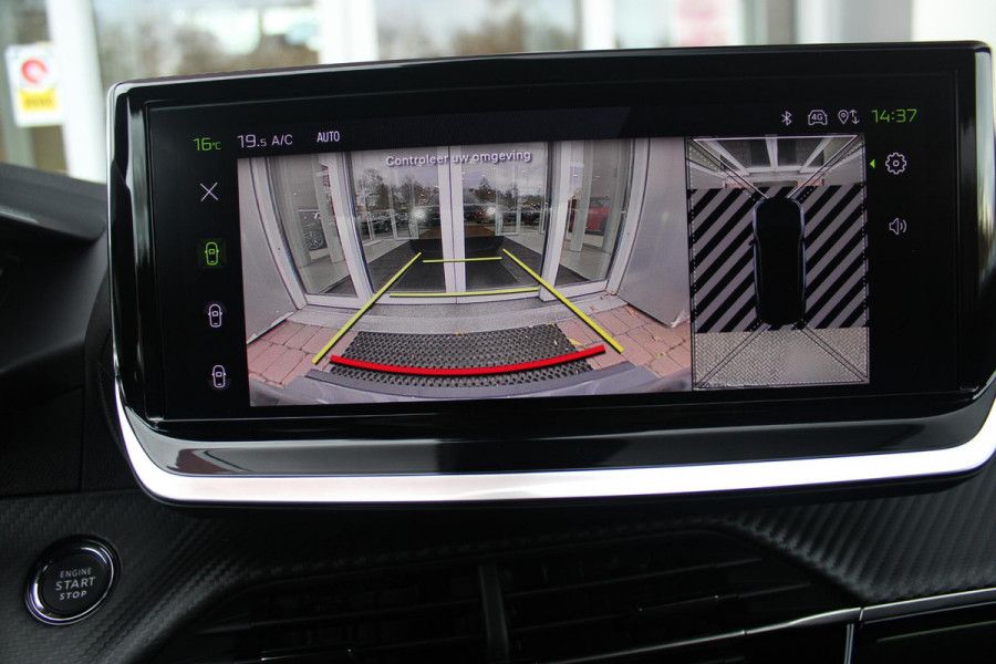 Peugeot 2008 1.2 130PK AUTOMAAT GT PACK | ALCANTARA/LEDEREN BEKLEDING | ELEKTRISCH BEDIENBARE BESTUURDERSSTOEL | STOEL VERWARMING | MASSAGE STOELEN | NAVIGATIE | FULL LED KOPLAMPEN | DRAADLOZE APPLE CARPLAY/ANDROID AUTO | ADAPTIVE CRUISE CONTROL | CAMERA VOOR + ACHTER | CLIMATE CONTROL | LICHTMETALEN VELGEN 17" | KEYLESS ENTRY/START | DAB+ RADIO |DODEHOEK DETECTIE | PARKEERSENSOREN VOOR + ACHTER |