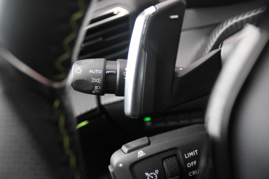 Peugeot 2008 1.2 130PK AUTOMAAT GT PACK | ALCANTARA/LEDEREN BEKLEDING | ELEKTRISCH BEDIENBARE BESTUURDERSSTOEL | STOEL VERWARMING | MASSAGE STOELEN | NAVIGATIE | FULL LED KOPLAMPEN | DRAADLOZE APPLE CARPLAY/ANDROID AUTO | ADAPTIVE CRUISE CONTROL | CAMERA VOOR + ACHTER | CLIMATE CONTROL | LICHTMETALEN VELGEN 17" | KEYLESS ENTRY/START | DAB+ RADIO |DODEHOEK DETECTIE | PARKEERSENSOREN VOOR + ACHTER |