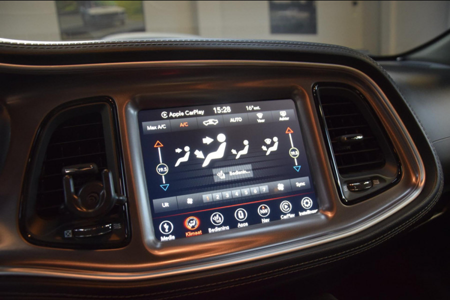 Dodge CHALLENGER R/T SCAT PACK V8 6.4 SRT Navi|EU|Leder|ACC|492pk!!|Widebody Key-less