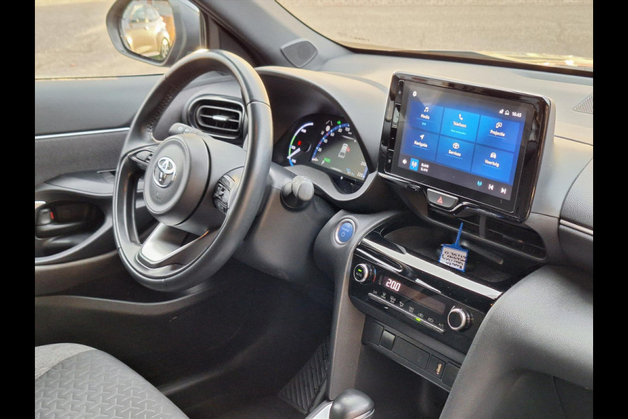 Toyota Yaris Cross 1.5 Hybrid Dynamic | Smart connect, 17 inch, Apple Carplay/Android auto, Keyless, Startknop, Privacy glass