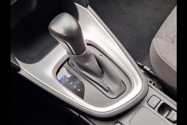 Toyota Yaris Cross 1.5 Hybrid Dynamic | Smart connect, 17 inch, Apple Carplay/Android auto, Keyless, Startknop, Privacy glass