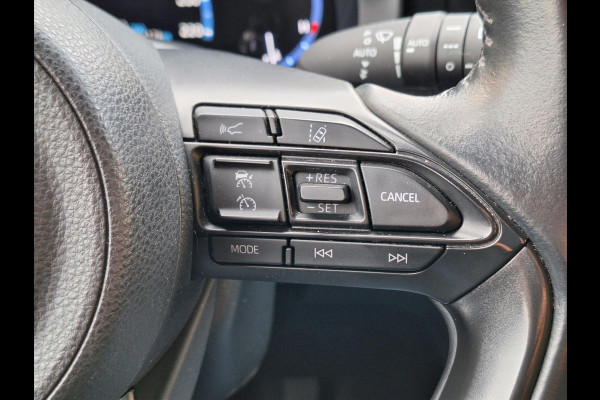 Toyota Yaris Cross 1.5 Hybrid Dynamic | Smart connect, 17 inch, Apple Carplay/Android auto, Keyless, Startknop, Privacy glass