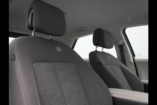 Hyundai IONIQ 5 Connect 58 kWh 170pk Dealer O.H. | Adaptive Cruise | Camera | Stoelen & Stuur Verwarmd | Apple Carplay | Navigatie | Virtual | Blis | DAB |