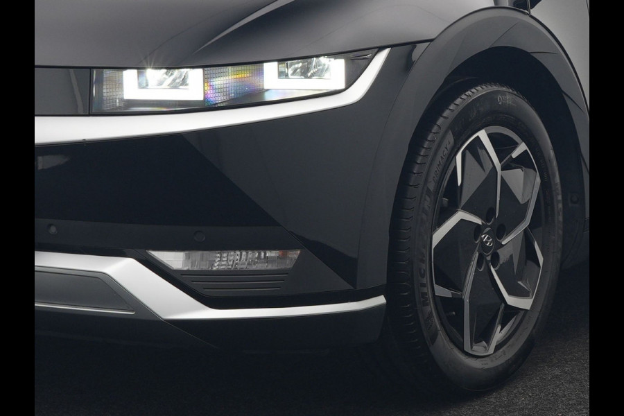 Hyundai IONIQ 5 Connect 58 kWh 170pk Dealer O.H. | Adaptive Cruise | Camera | Stoelen & Stuur Verwarmd | Apple Carplay | Navigatie | Virtual | Blis | DAB |