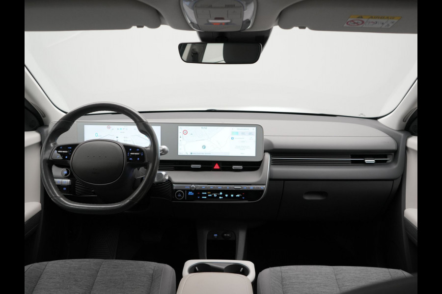 Hyundai IONIQ 5 Connect 58 kWh 170pk Dealer O.H. | Adaptive Cruise | Camera | Stoelen & Stuur Verwarmd | Apple Carplay | Navigatie | Virtual | Blis | DAB |