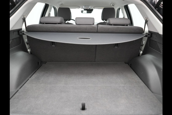 Hyundai IONIQ 5 Connect 58 kWh 170pk Dealer O.H. | Adaptive Cruise | Camera | Stoelen & Stuur Verwarmd | Apple Carplay | Navigatie | Virtual | Blis | DAB |