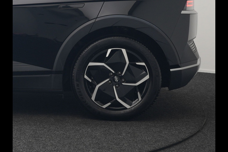 Hyundai IONIQ 5 Connect 58 kWh 170pk Dealer O.H. | Adaptive Cruise | Camera | Stoelen & Stuur Verwarmd | Apple Carplay | Navigatie | Virtual | Blis | DAB |