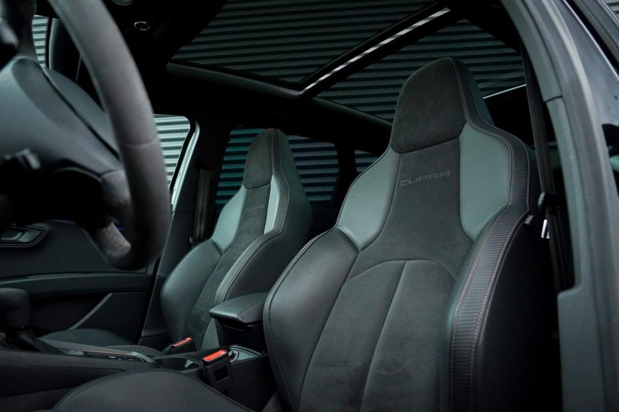 Seat León ST 2.0 TSI 4DRIVE CUPRA R Ultimate Edition / Pano / Carplay