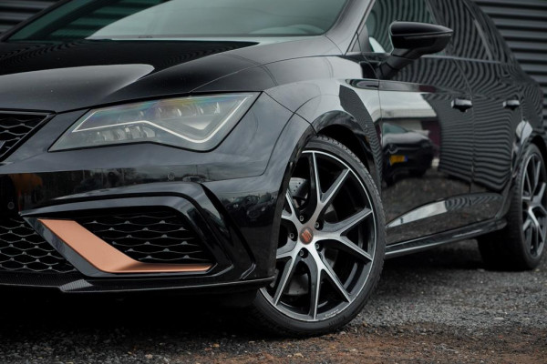 Seat León ST 2.0 TSI 4DRIVE CUPRA R Ultimate Edition / Pano / Carplay