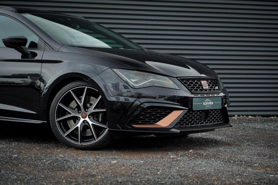 Seat León ST 2.0 TSI 4DRIVE CUPRA R Ultimate Edition / Pano / Carplay