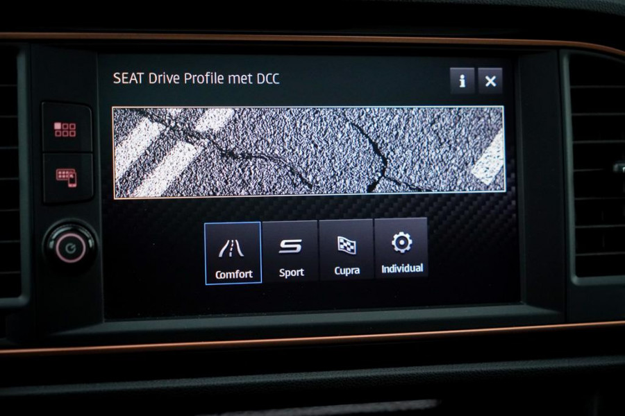 Seat León ST 2.0 TSI 4DRIVE CUPRA R Ultimate Edition / Pano / Carplay