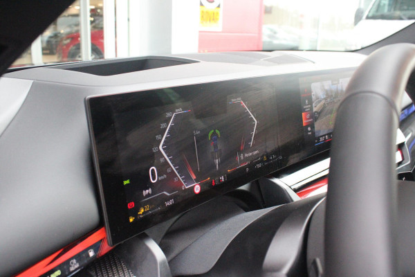 BMW 5 Serie 550e 490PK xDRIVE | ICONIC GLOW GRILL | PANORAMA DAK | MEESTURENDE ACHTERAS | STUUR VERWARMING | M SPORT PAKKET PRO | 20" LICHTMETALEN VELGEN | ZONNESCHERM ACHTERRUIT ELEKTRISCH | INTERIEURLIJSTEN M DONKERZILVER/CARBON FIBER | BOWERS & WILKINS AUDIO SYSTEM | DRIVING ASSISTANT PLUS | SHADOW LINE | INNOVATIE PAKKET | TRAVEL PAKKET | COMFORT PAKKET (AUTOMATISCHE AIRCONDITIONING 4 ZONES MET AUTOMATISCHE LUCHTCIRCULATIEFUNCTIE, STOELVERWARMING VOOR + ACHTER, STOELEN ELEKTRISCH VERSTELBAAR MET MEMORY, ACTIEVE STOELVENTILATIE VOOR) | BMW INDIVIDUAL LEER MERINO SILVERSTONE/ATL