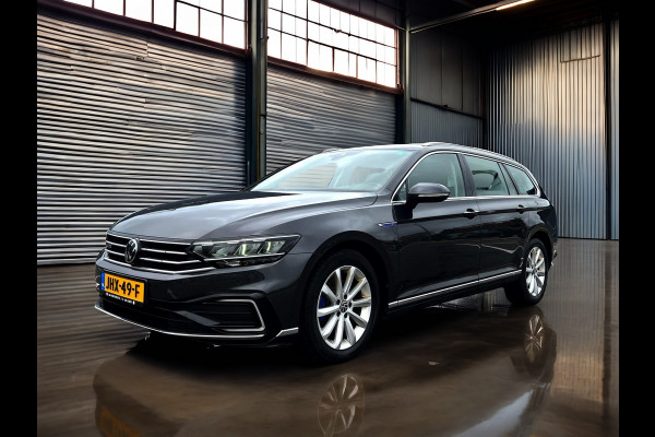 Volkswagen Passat Variant 1.4 TSI PHEV GTE Business Carplay_Camera_trekh_Stoel massage