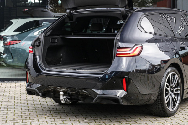 BMW 5 Serie Touring 520i - M-SPORT - HARMAN KARDON - TREKHAAK