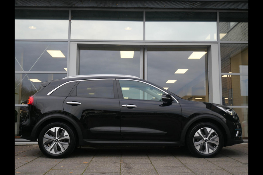 Kia e-Niro DynamicPlusLine 64 kWh | Trekhaak | Cruise | Clima | Camera | Carplay | Keyless | Navi | Stoel-stuurverwarming |