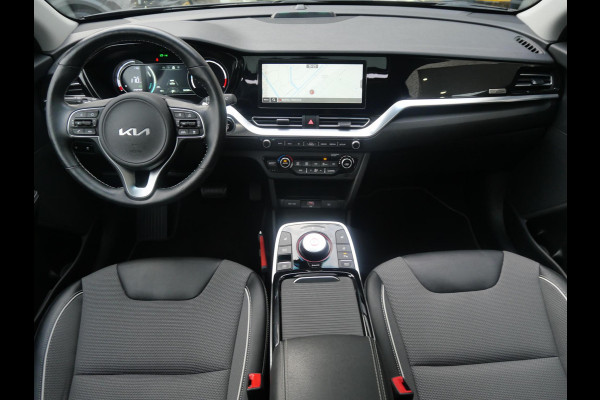 Kia e-Niro DynamicPlusLine 64 kWh | Trekhaak | Cruise | Clima | Camera | Carplay | Keyless | Navi | Stoel-stuurverwarming |