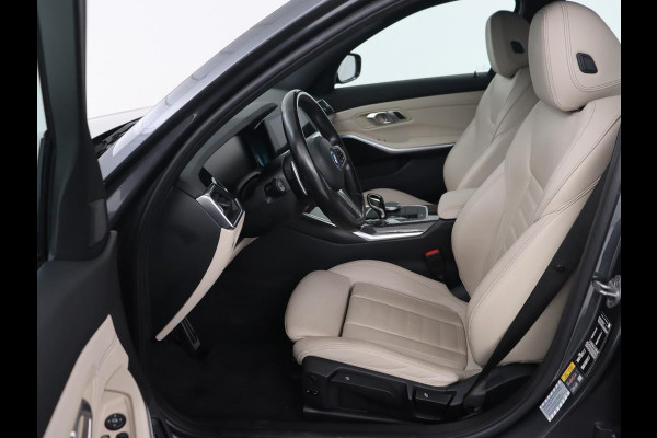 BMW 3-serie 320e M Sport | Adaptive cruise | Leder | Trekhaak | Stoelverwarming | 360 Camera | Laserlicht | Carplay | Sfeerverlichting | Live Cockpit | Keyless | Sportstoelen | DAB | Navigatie | PHEV | Plug In