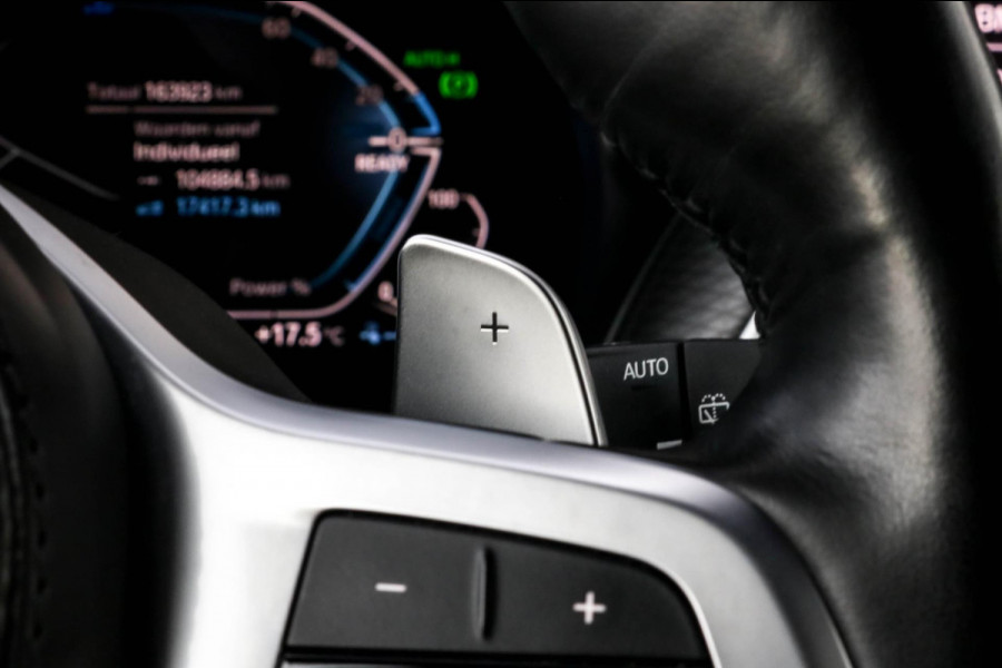 BMW X3 XDrive30e M-SPORT - TREKHAAK - CAMERA - NIEUW MODEL - 30e - M-PAKKET