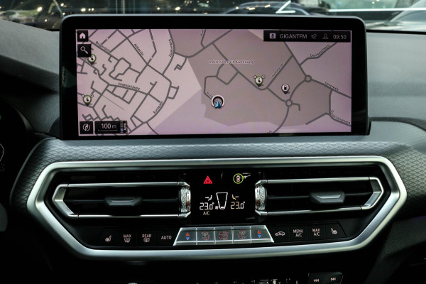 BMW X3 XDrive30e M-SPORT - TREKHAAK - CAMERA - NIEUW MODEL - 30e - M-PAKKET