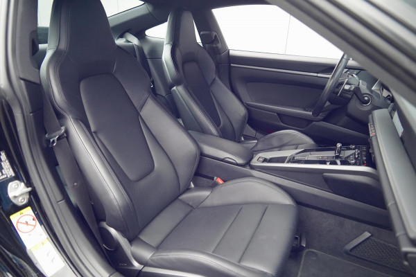 Porsche 911 3.0 Carrera / NL-Auto / 1e Eigenaar / Sportuitlaat / Stuur- & Stoelverw. / 360 Camera / 45dkm NAP