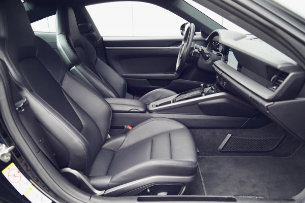 Porsche 911 3.0 Carrera / NL-Auto / 1e Eigenaar / Sportuitlaat / Stuur- & Stoelverw. / 360 Camera / 45dkm NAP
