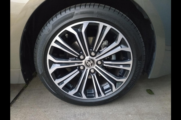 Toyota Corolla Touring Sports 1.8 Hybrid Business Plus lage km stand!