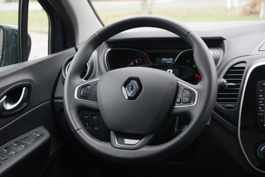 Renault Captur 0.9 TCe Zen, Trekhaak, Airco, Bluetooth