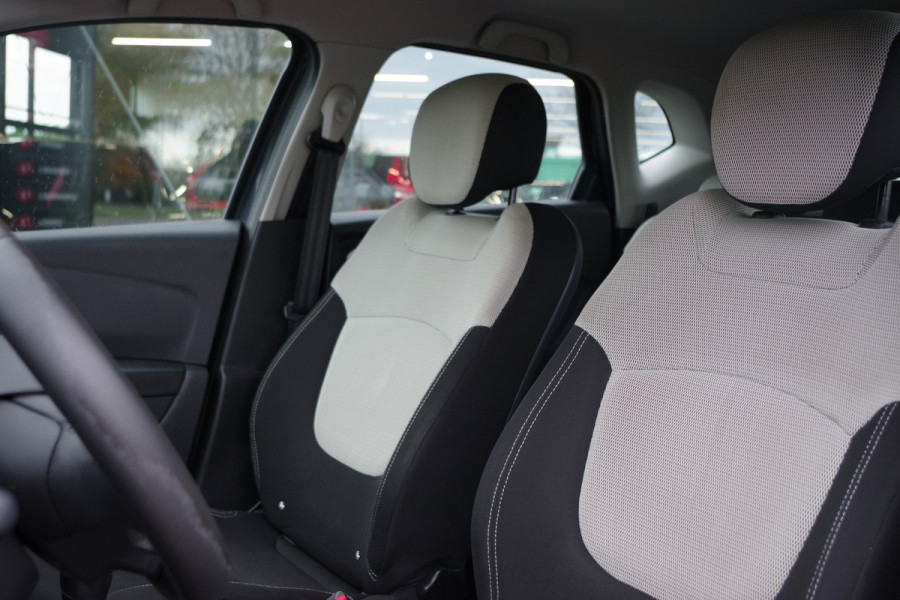 Renault Captur 0.9 TCe Zen, Trekhaak, Airco, Bluetooth