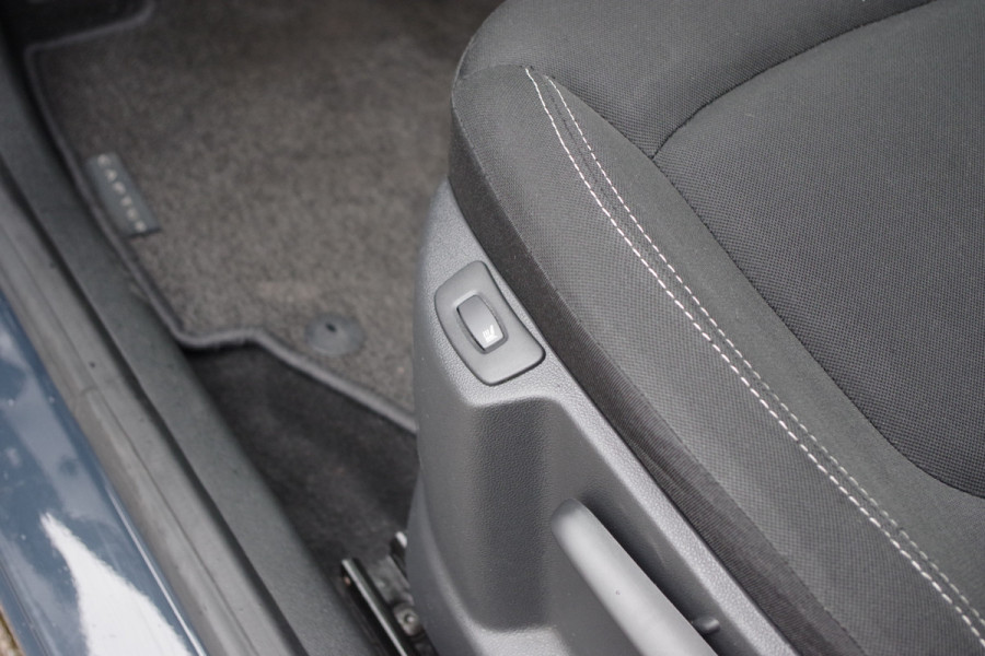Renault Captur 0.9 TCe Zen, Trekhaak, Airco, Bluetooth