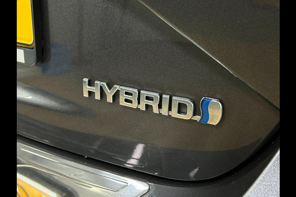 Toyota Yaris Occasion 1.5 Hybrid Premium | Airco | Grijs | Tweedehands Toyota Yaris | Cruisecontrol | Panoramadak