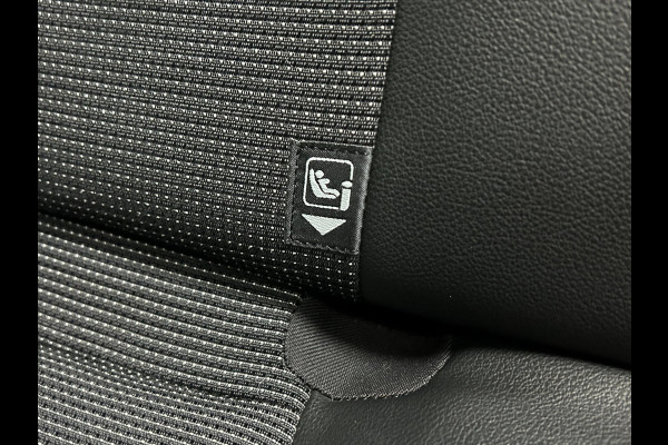 Toyota Yaris Occasion 1.5 Hybrid Premium | Airco | Grijs | Tweedehands Toyota Yaris | Cruisecontrol | Panoramadak