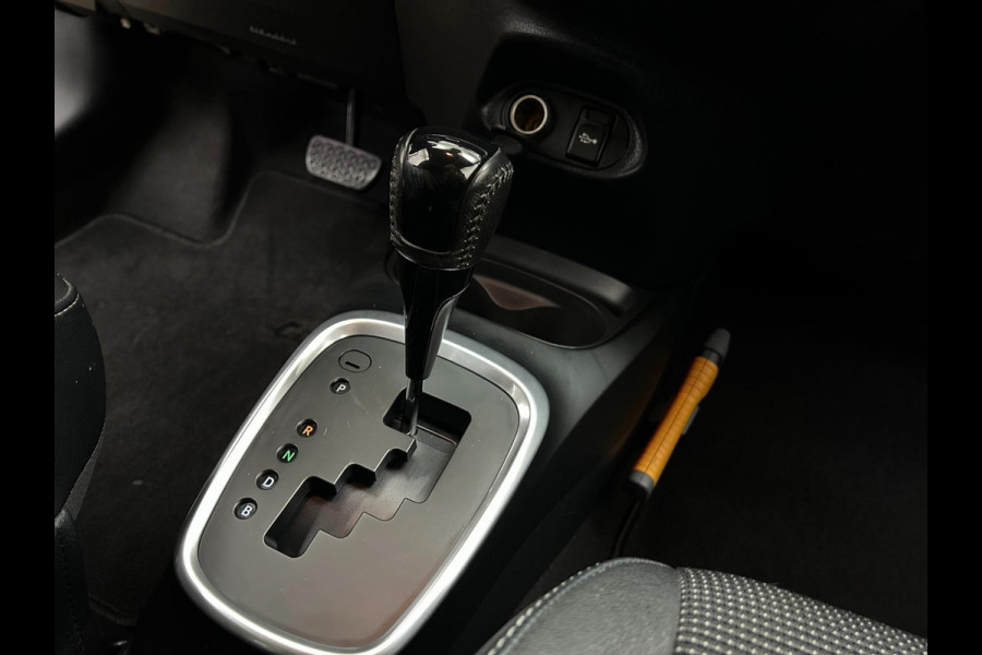 Toyota Yaris Occasion 1.5 Hybrid Premium | Airco | Grijs | Tweedehands Toyota Yaris | Cruisecontrol | Panoramadak