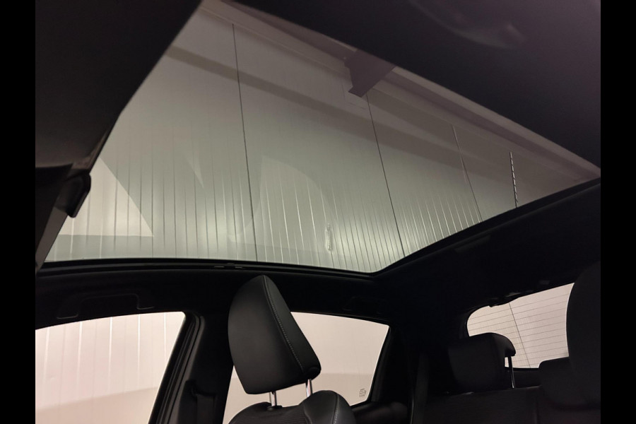 Toyota Yaris Occasion 1.5 Hybrid Premium | Airco | Grijs | Tweedehands Toyota Yaris | Cruisecontrol | Panoramadak