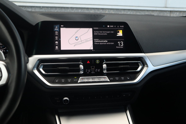 BMW 3 Serie Touring M-Sport SOH 93% / Hifi / Stoelverwarming / 18inch / Sportstoelen /