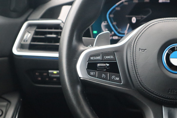 BMW 3 Serie Touring M-Sport SOH 93% / Hifi / Stoelverwarming / 18inch / Sportstoelen /