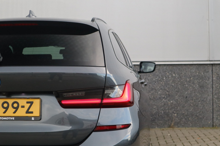 BMW 3 Serie Touring M-Sport SOH 93% / Hifi / Stoelverwarming / 18inch / Sportstoelen /